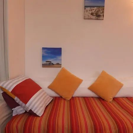Le Miroir Aux Fees 3* Bordeaux