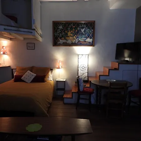 Bed and Breakfast Le Miroir Aux Fees Μπορντό