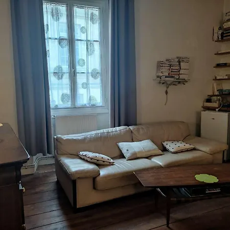 Le Miroir Aux Fees Nocleg ze śniadaniem