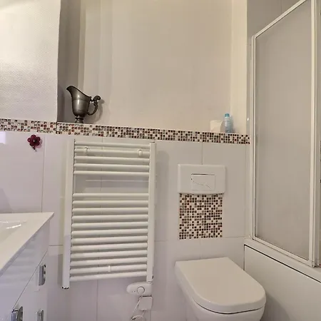 Nocleg ze śniadaniem Le Miroir Aux Fees Bordeaux