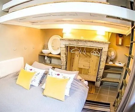 Le Miroir Aux Fees 3* Bordeaux