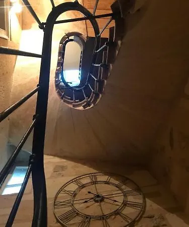 Le Miroir Aux Fées