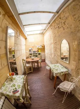 Bed & Breakfast Le Miroir Aux Fees Bordeaux