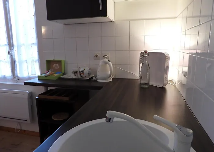 Le Miroir Aux Fees Bed and Breakfast Μπορντό