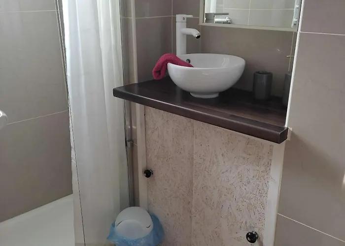 Le Miroir Aux Fees 3* Μπορντό