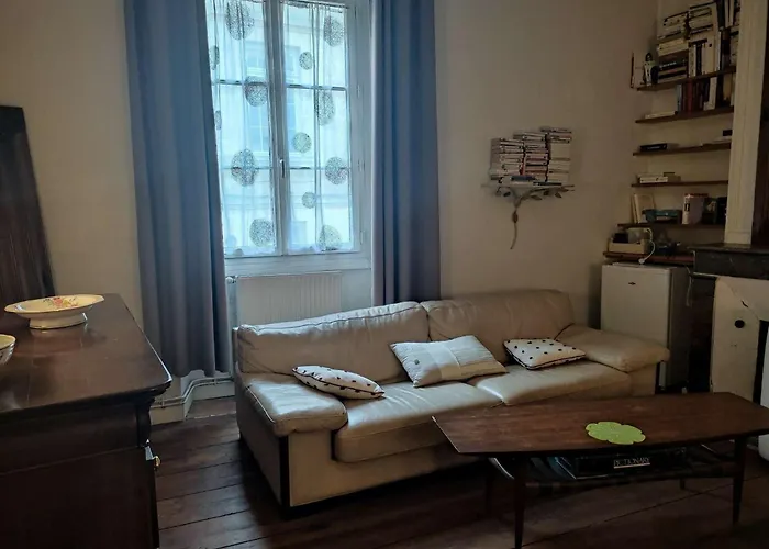 Bed and Breakfast Le Miroir Aux Fees