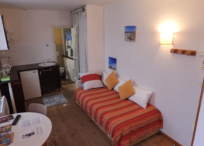 Le Miroir Aux Fees 3* Bordeaux