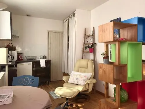 Bed & Breakfast Le Miroir Aux Fees Bordeaux