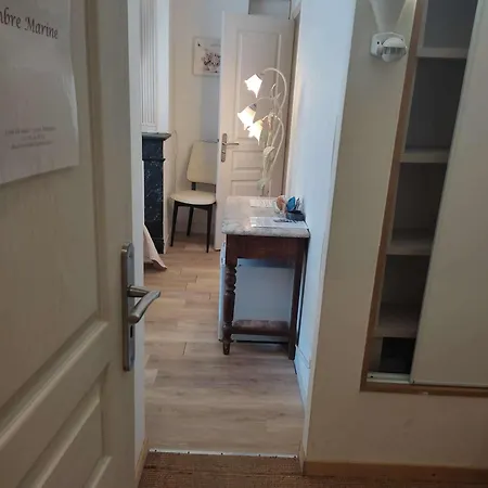 Le Miroir Aux Fees Panzió Bordeaux