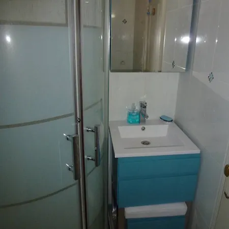 Le Miroir Aux Fees Panzió