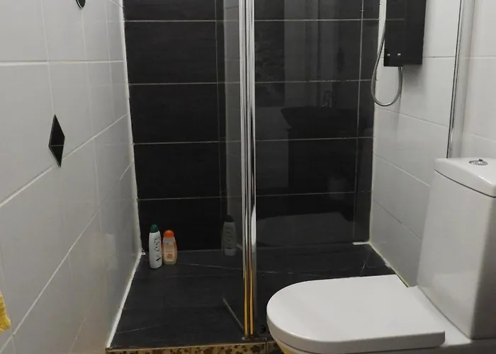 Le Miroir Aux Fees 3*