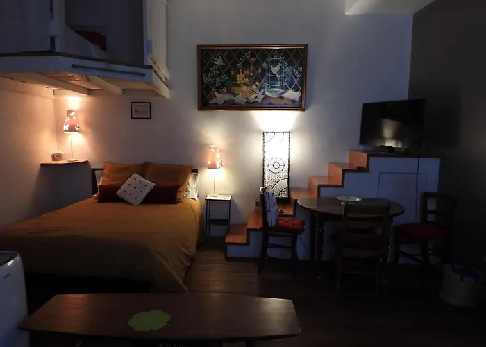 B&B Le Miroir Aux Fees 보르도